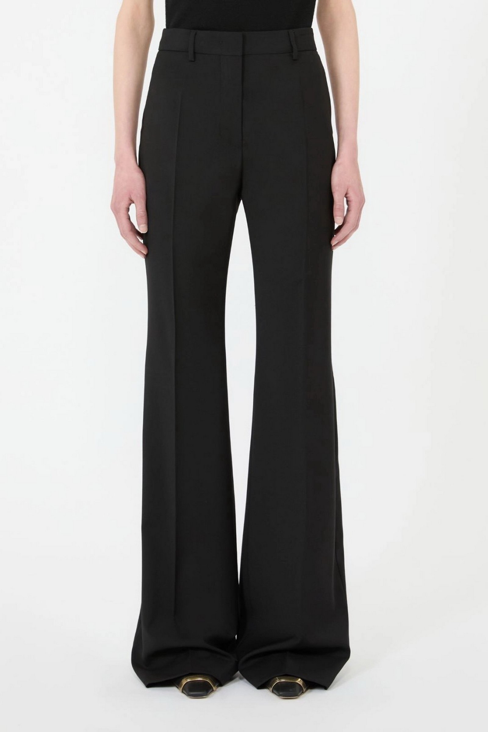 2136016106004-b-spxhangar_normal